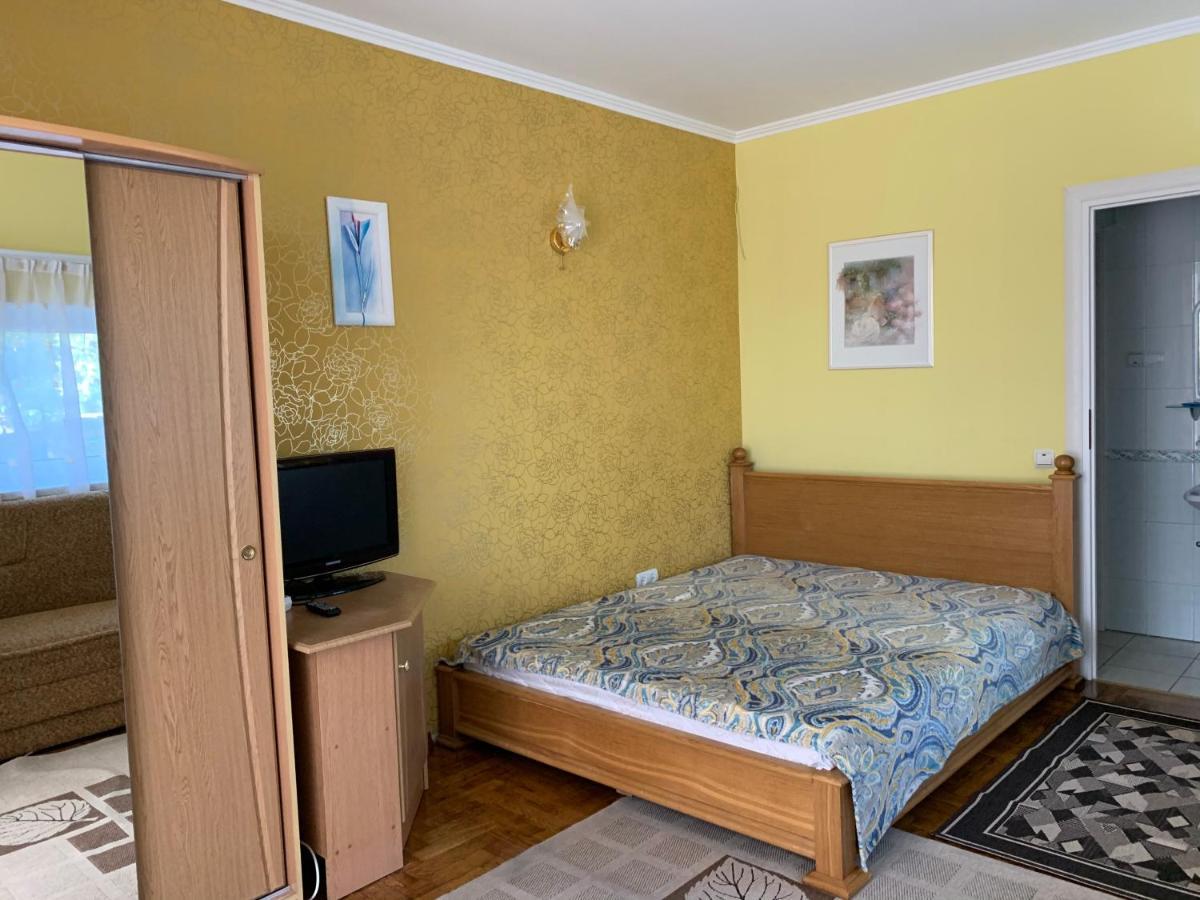 Bed and Breakfast Комфортабельный Коттедж Sviťaz Exteriér fotografie